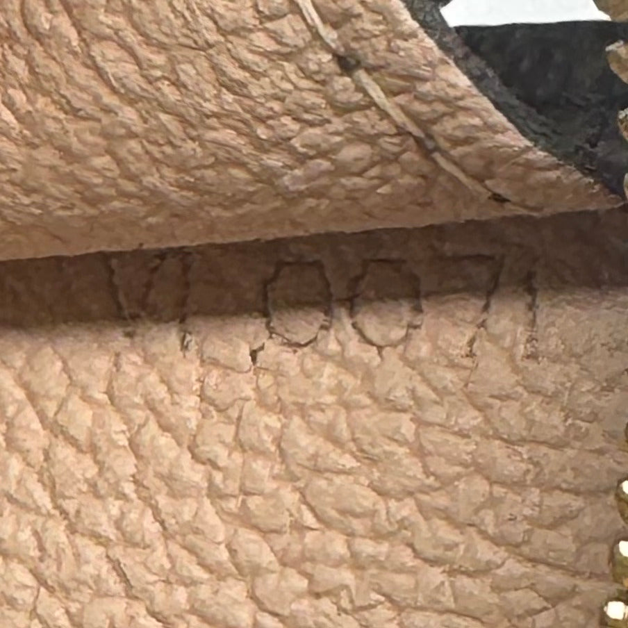 Pochette accessoires en cuir de vachette et toile Monogram enduite