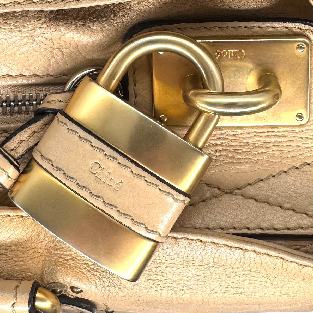 Sac à main Paddington en cuir de veau grainé beige