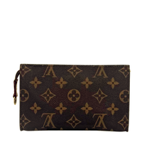 Pochette à maquillage PM en toile Monogram, vue de face